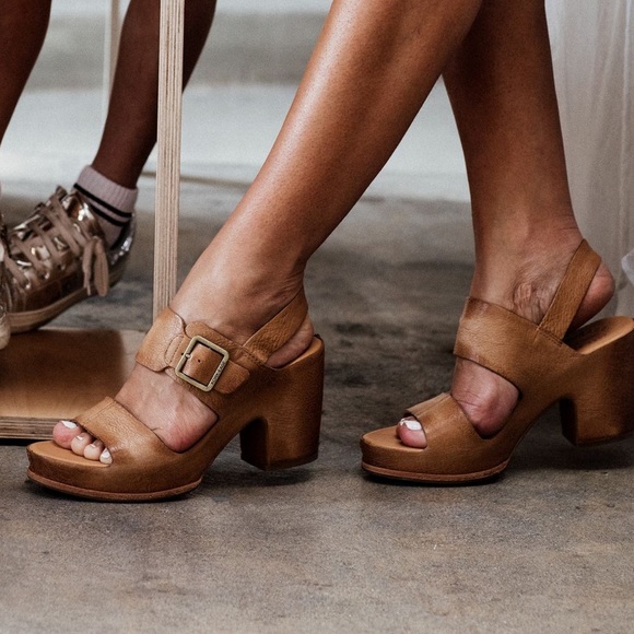 designer shoe warehouse online